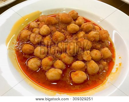 Turkish Food Chickpeas With Meat. / Etli Nohut. Traditional Food. Organic Food.