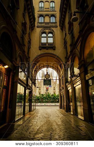 Milan, Italy - June 17, 2019: Milan City Cathedral At Piazza Del Duomo Square In The Early Morning. 