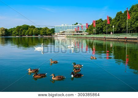 Hannover, Germany - July 05, 2018: Maschsee Is An Artificial Lake Situated In Hanover City, Germany