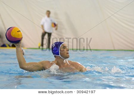 헝가리 국립 챔피언에 행동에 KAPOSVAR, 헝가리-3 월 7 일: Norbert Hosnyanszky (블루 5)