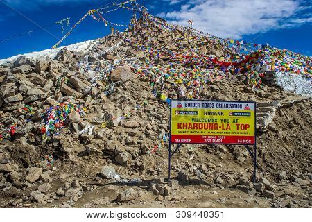 Ladakh, Jammu And Kashmir, India: Dated- May 3, 2019: A Milestone At Khardungla Pass In Zanskar Rang