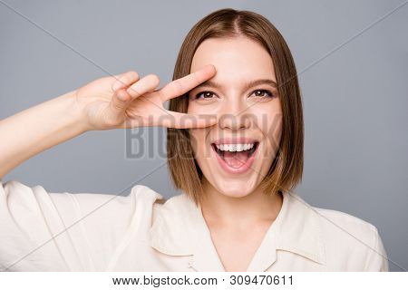 Close Up Photo Of Lovely Charming Attractive Lady Make V-signs Have Free Time Laugh Scream Shouyt Dr