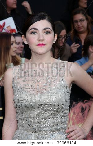 LOS ANGELES - MAR 12: Isabelle Fuhrman arriva alla Premiere di 