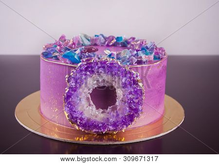 Violet Cake With Isomalt Amethyst Ring - Trendy Decor For Cake And Marmalade As Amethysts