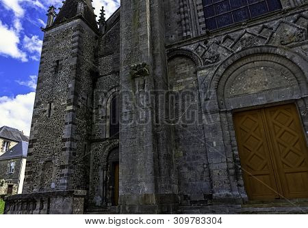 Le Mans, Maine, France - May 28: Cathedral Of Saint Julian (cathedrale St-julien Du Mans) On 28 May 