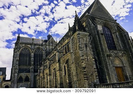 Le Mans, Maine, France - May 28: Cathedral Of Saint Julian (cathedrale St-julien Du Mans) On 28 May 
