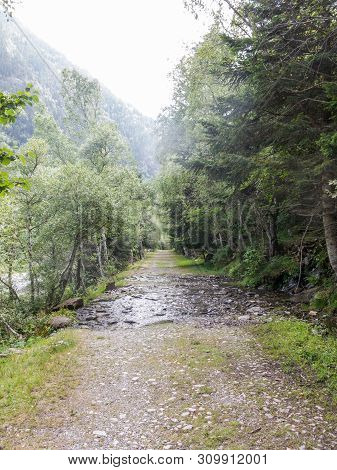Small Path Or Trekking Of Walks In The Pla De Boavi; In The Province Of Lleida, Catalan Pyrenees. Ca