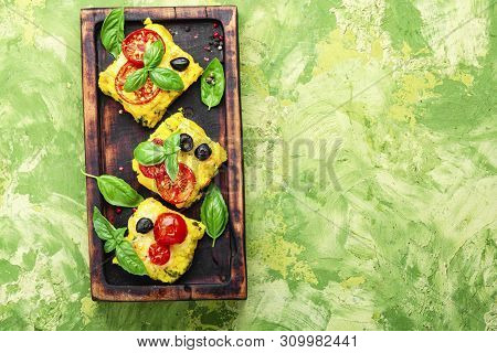 Polenta Italian Cornmeal Dish