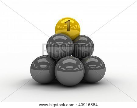 Piramit. Altın Top Top. Konsept illüstrasyon