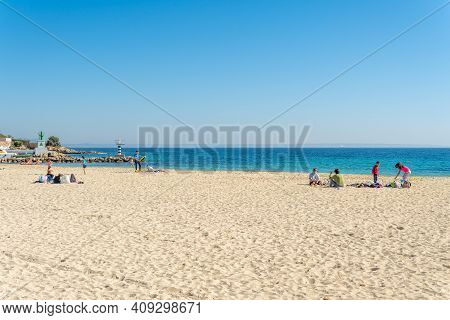 Palmanova, Spain; February 20 2021: General View Of The Beach Of The Mallorcan Resort Of Palmanova O
