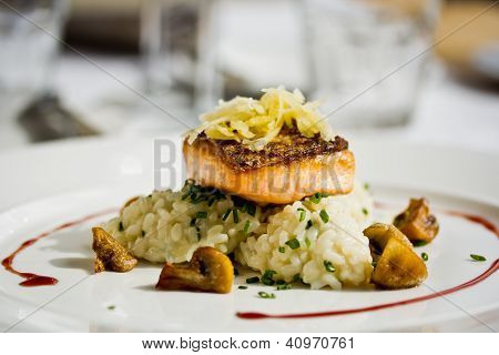 Laks og risotto