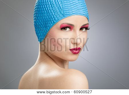 Porttrait of a beautiful woman with a an amazing face 