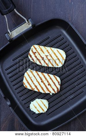 Cooking Fried Cheese On The Grill Pan