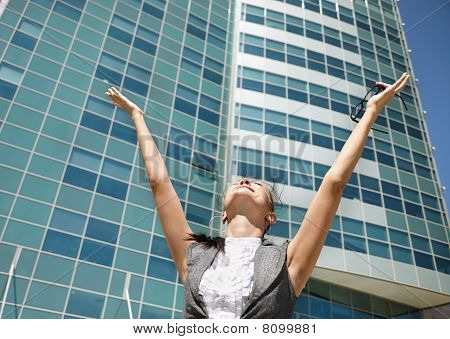 Happy Business