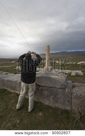 Tourist Photographing Column