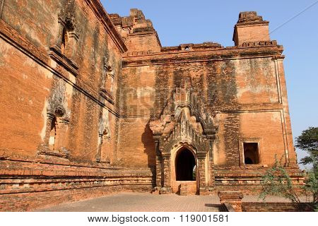 Dhammayangyi,  old Buddhist temples and pagodas in Bagan, Myanmar