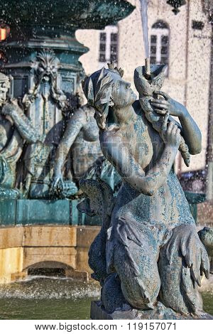 Famous Fountain On Rossio Square The Liveliest Placa In Lisbon