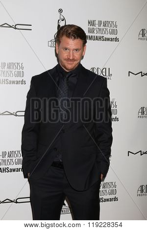 LOS ANGELES - FEB 20:  Dash Mihok at the Make-Up Artists And Hair Stylists Guild Awards at the Paramount Studios on February 20, 2016 in Los Angeles, CA