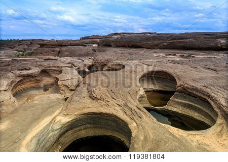 Unseen Thailand Grand Canyon Sam Pan Bok At Ubonratchathani