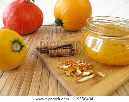 Squash jam with cinnamon and orange peel