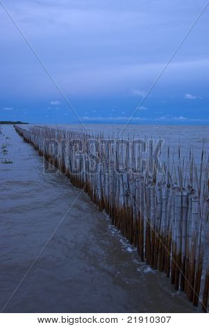 Solnedgangen på Bang Pu Seaside
