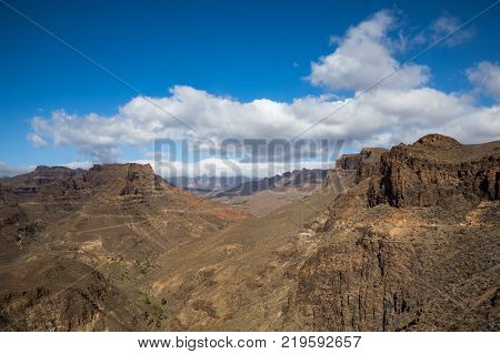 View of the mountain landscape from the viewpoint Degollada de Las Yeguas, along the road. Gran Canaria in Spain.