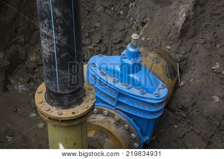 with heat and pressure sensors on flange of water pipes supply