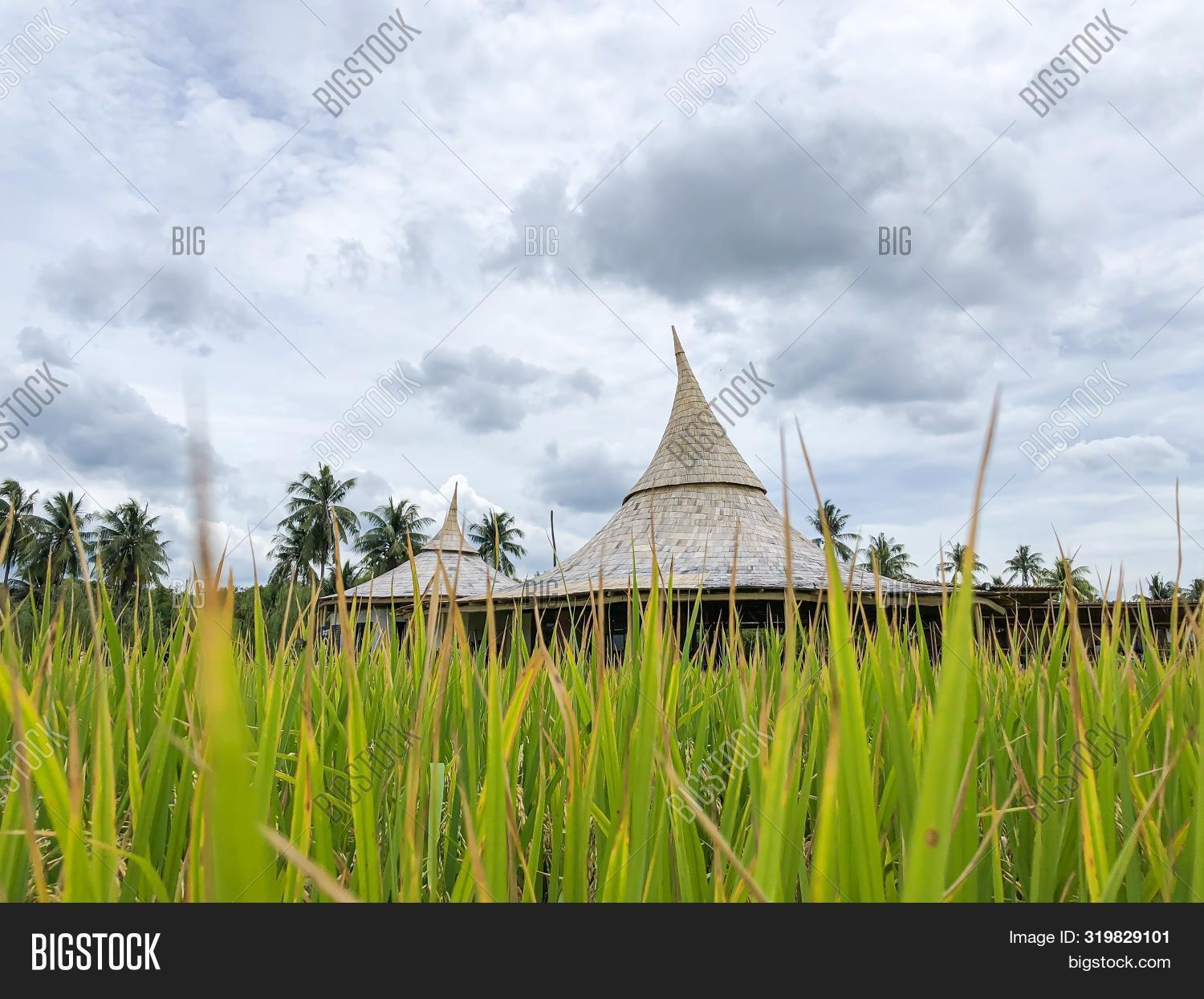Nakhon Pathom Image Photo Free Trial Bigstock