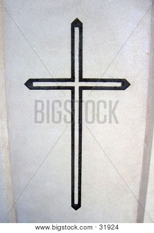 Croce incisa nella pietra