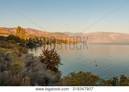 General Sunrise Views Of The Shores Of Chelan Lake, Washington, Usa.