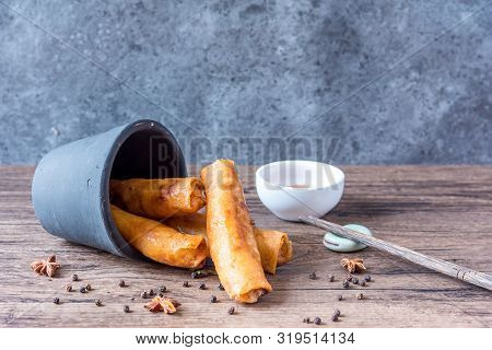 Deep Fried Spring Rolls, Por Pieer Tod Or Fried Spring Rolls (thai Spring Roll) Snacks And Snacks Th