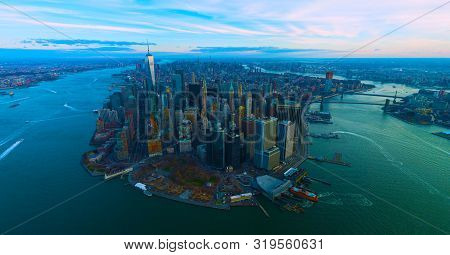 United States Usa ( Janvier ,10, 2019 ) New York City Panorama Skyline At Sunrise. Manhattan Office 