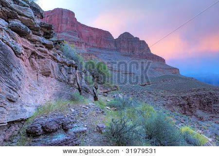 Tramonto In basso Canyon