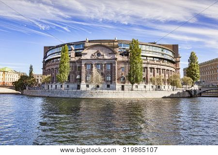 16 September 2018: Stockholm, Seden - The Riksdaghuset, Or Parliament Building, On A Sunny Autumn We