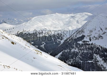 Ski Resort Saalbach, Ã¶sterreichischen Alpen im winter