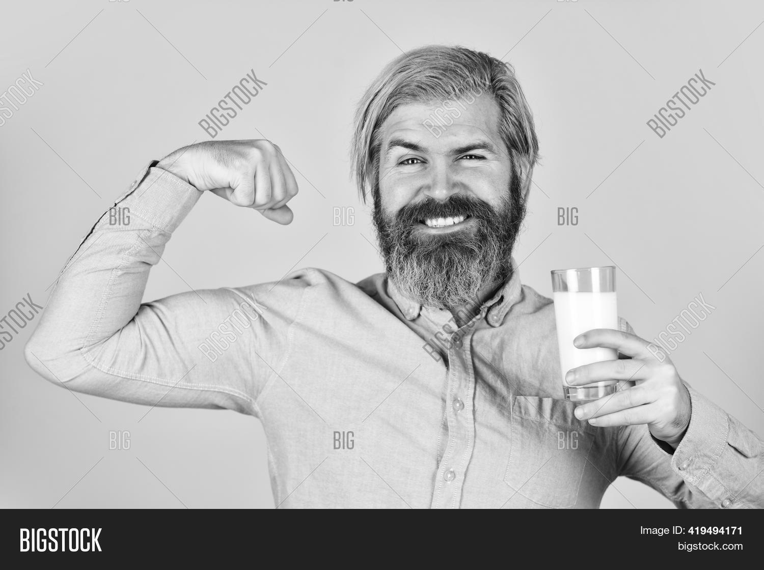 Source Calcium. Almond Image & Photo (Free Trial) Bigstock