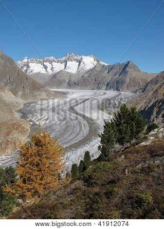 Ghiacciaio dell'Aletsch, paesaggio d'autunno