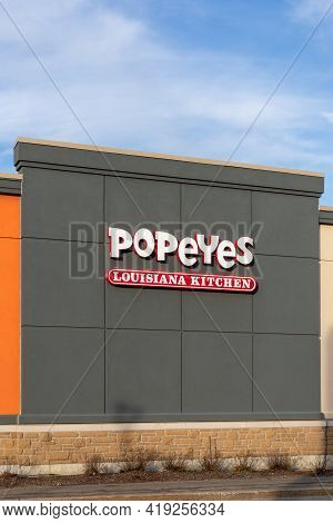 Popeyes Fried Chicken Fast Food Restaurant , Louisiana Kitchen
