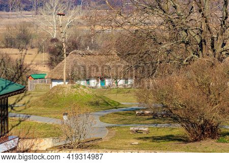 Ancient Traditional Ukrainian Rural Clay House In Subotiv Village In Сherkasy Region, Ukraine