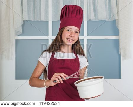 An Amazing Experience. Kid Cooking Food In Kitchen. Choosing A Career. Little Helper Use Beater. Cul