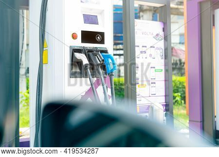 Chonburi, Thailand-april 22, 2021 : View From Car To Pea Ev-charging Station. Electric Car Charging 