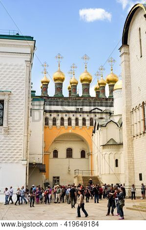 Moscow, Russia - 06 14 2016: Tourists In Front Of Terem Churches Complex In Moscow Kremlin
