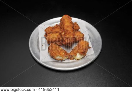 American Cuisine Dish Known A Mozzarella Sticks