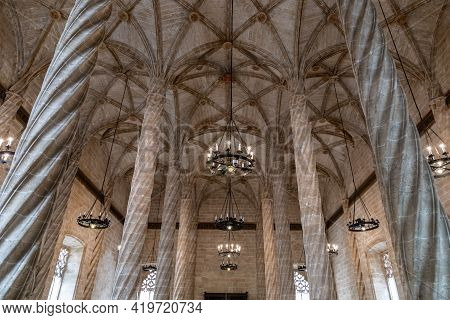 Valencia - Spain. June 25, 2019: Trading Hall Witn Beautiful Ceiling And Spiral Columns In Silk Exch