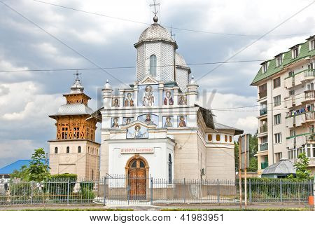  Kerk van St. Nifon Va Binecuvinteaza in Targoviste, (Tirgoviste), Roemenië.