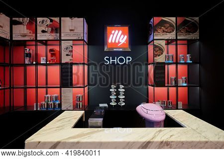 KUALA LUMPUR, MALAYSIA - CIRCA JANUARY, 2020: interior shot of Illy shop at Pavilion Kuala Lumpur shopping centre.