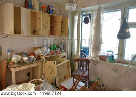 The Lost Abandoned City Near Vorkuta, Abandoned Apartments In The City Closed After The Departure Of