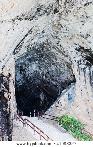 TropfsteinhÃ¶hle HÃ¶hleneingang