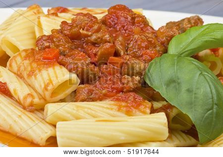 Maccaroni pasta