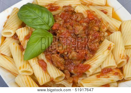 Maccaroni pasta